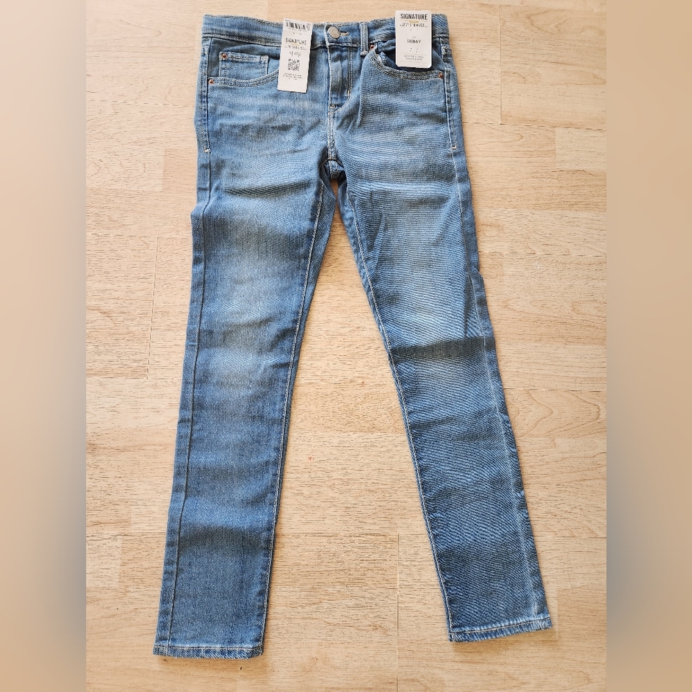 Girls Brand NEW Signature by Levi Strauss Light Blue Denim Skinny Jeans, Size 12